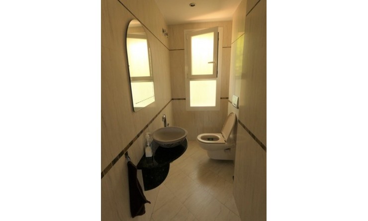 Wiederverkauf - Villa -
Altea