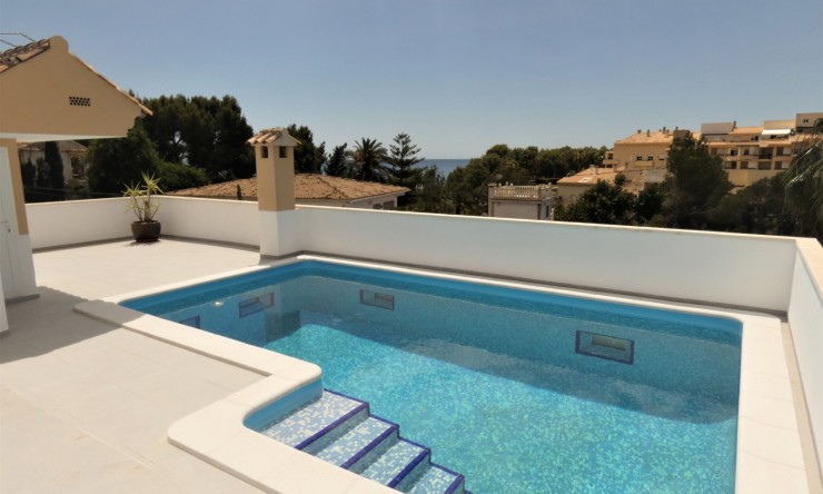 Wiederverkauf - Villa -
Altea