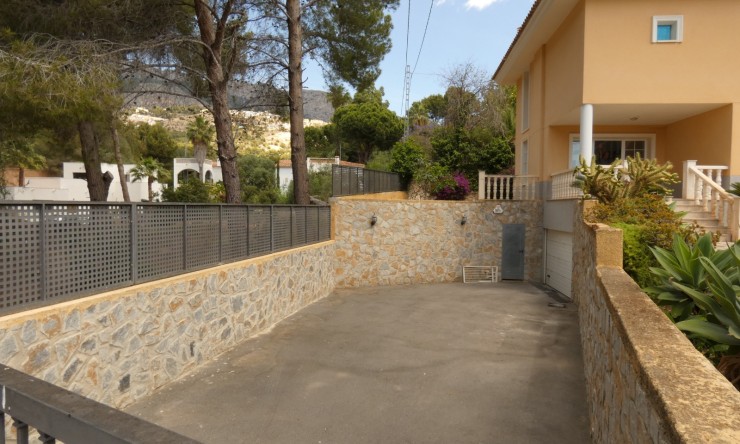 Wiederverkauf - Villa -
Altea