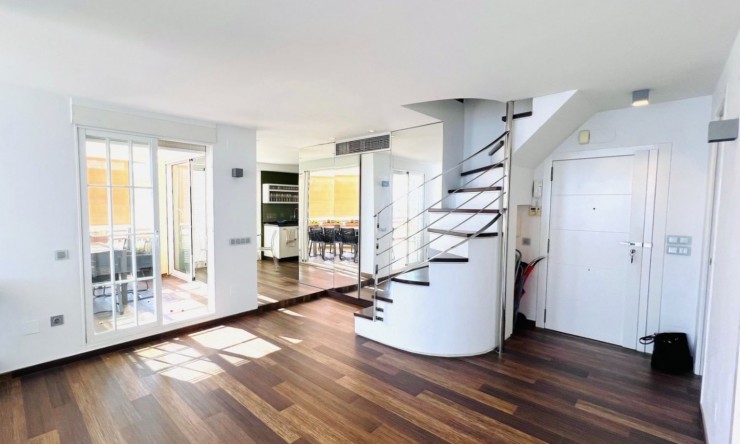 Herverkoop - Appartement -
Altea