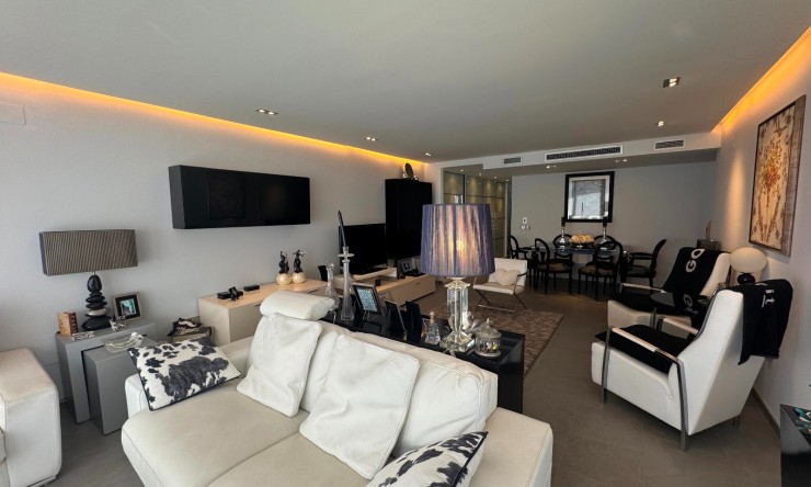 Resale - Apartment -
Albir