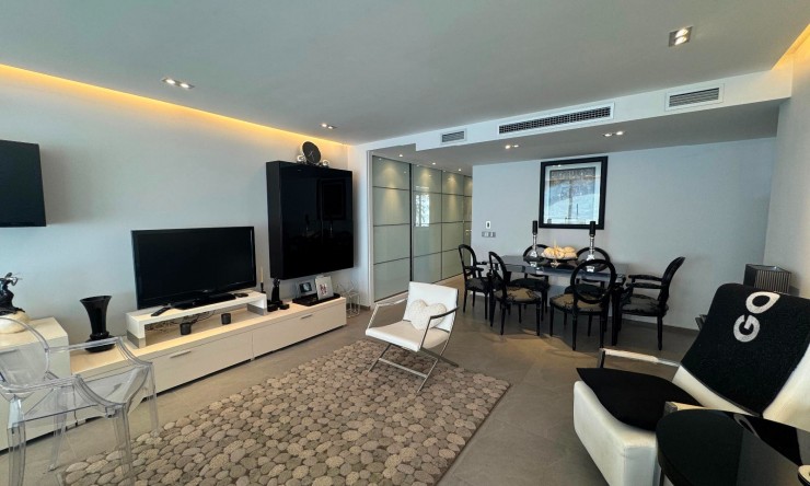 Resale - Apartment -
Albir