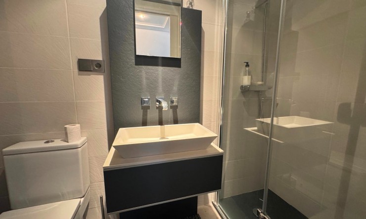 Resale - Apartment -
Albir