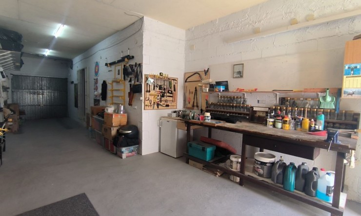 Herverkoop -  -
Callosa De Ensarrià