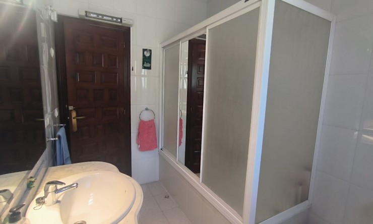 Herverkoop -  -
Callosa De Ensarrià