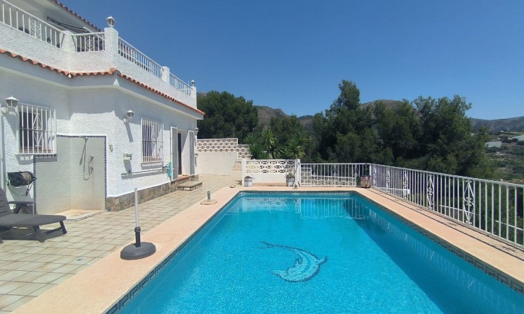 Herverkoop -  -
Callosa De Ensarrià