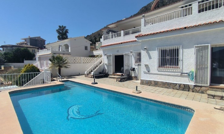 Herverkoop -  -
Callosa De Ensarrià