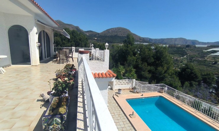 Herverkoop -  -
Callosa De Ensarrià