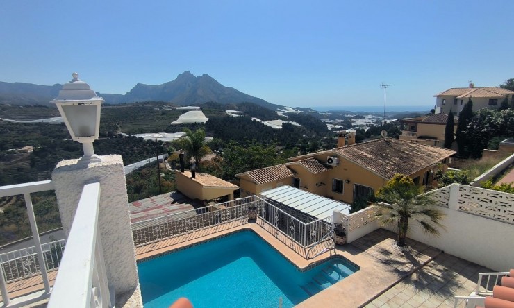 Herverkoop -  -
Callosa De Ensarrià