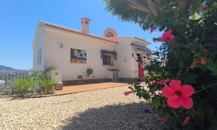 Herverkoop -  -
Callosa De Ensarrià