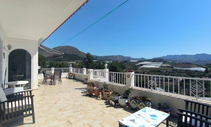 Herverkoop -  -
Callosa De Ensarrià