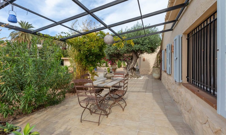 Resale - Villa -
Moraira - Paichi