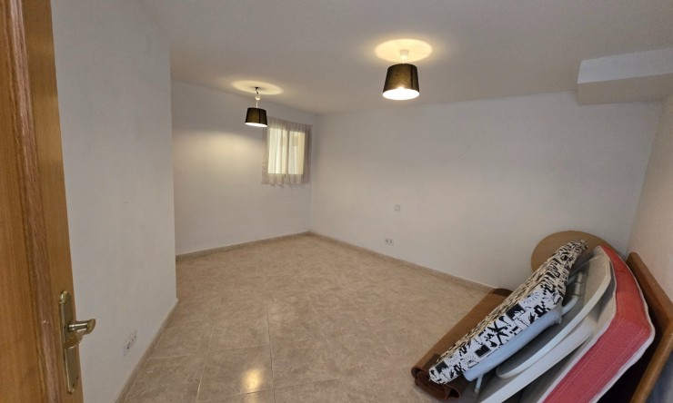 Rynek Wtórny - Willa -
Altea