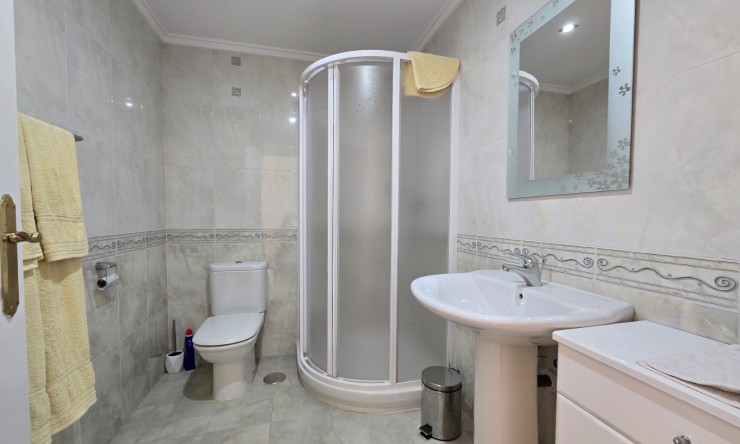 Rynek Wtórny - Willa -
Altea