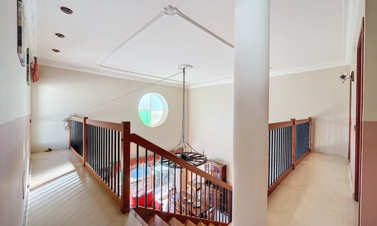 Rynek Wtórny -  -
Callosa De Ensarrià