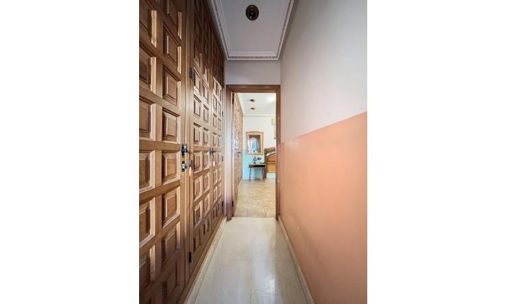 Rynek Wtórny -  -
Callosa De Ensarrià