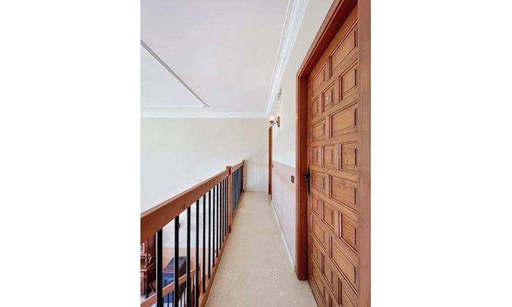 Rynek Wtórny -  -
Callosa De Ensarrià