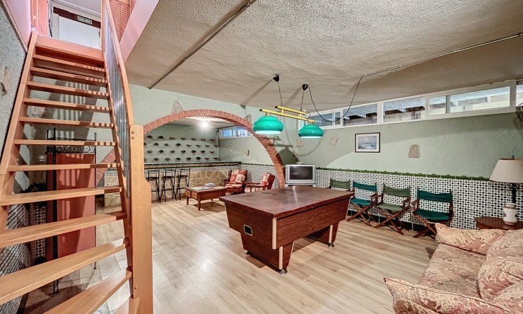 Rynek Wtórny -  -
Callosa De Ensarrià