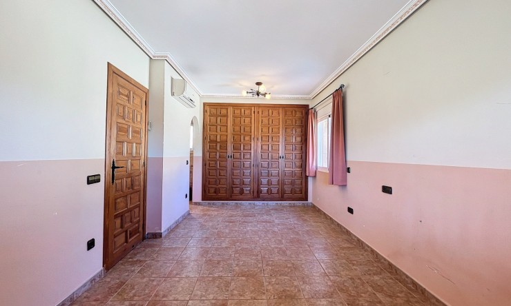 Rynek Wtórny -  -
Callosa De Ensarrià