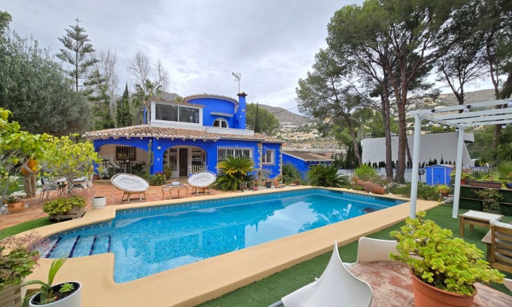 Wiederverkauf - Villa -
Altea