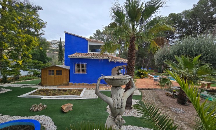 Wiederverkauf - Villa -
Altea