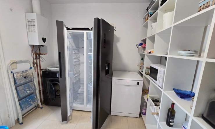 Wiederverkauf - Villa -
Altea