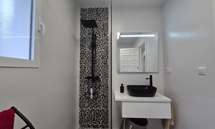 Wiederverkauf - Villa -
Altea