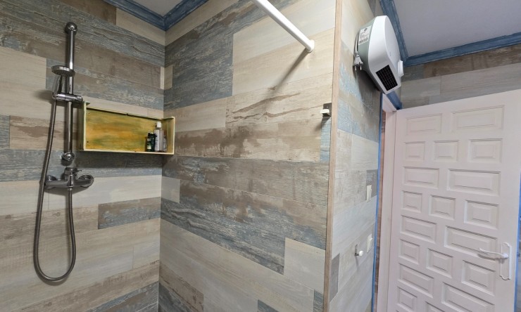 Wiederverkauf - Villa -
Altea