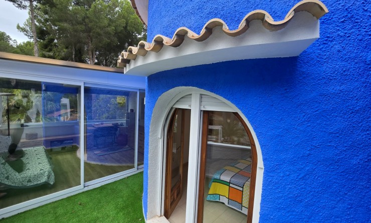 Wiederverkauf - Villa -
Altea