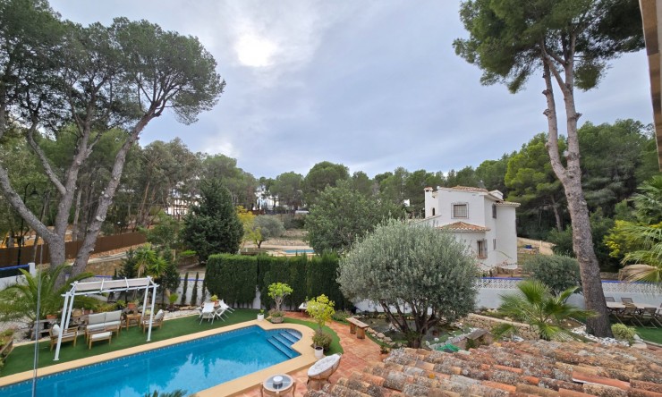 Wiederverkauf - Villa -
Altea