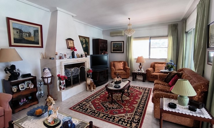 Herverkoop - Villa -
La Nucía - Coloma