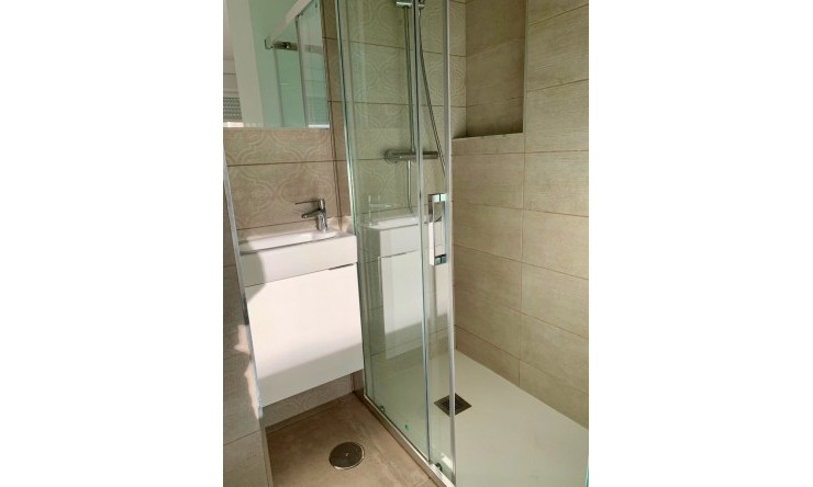 Wiederverkauf - Wohnung -
Altea