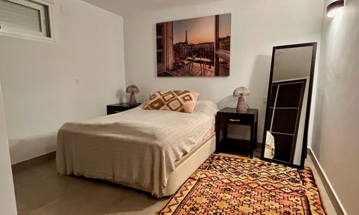 Wiederverkauf - Wohnung -
Altea