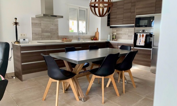 Wiederverkauf - Wohnung -
Altea