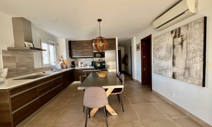 Wiederverkauf - Wohnung -
Altea