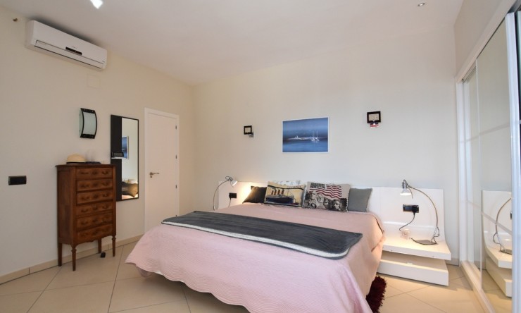 Revente - Villa -
Moraira