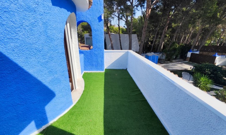 Wiederverkauf - Villa -
Altea