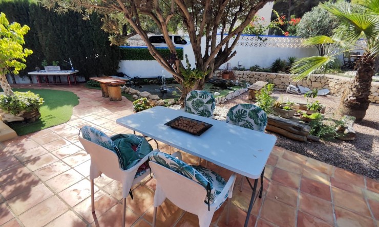 Wiederverkauf - Villa -
Altea