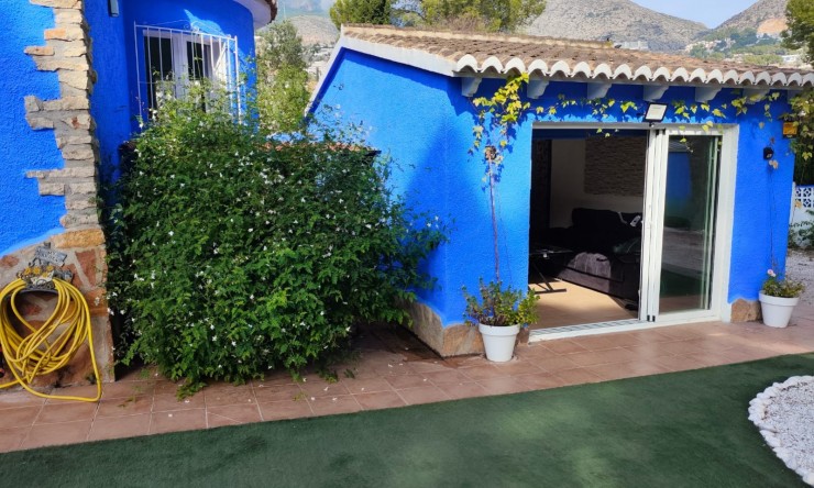 Wiederverkauf - Villa -
Altea