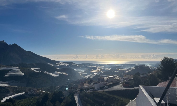 Revente - Maison de ville -
Callosa De Ensarrià