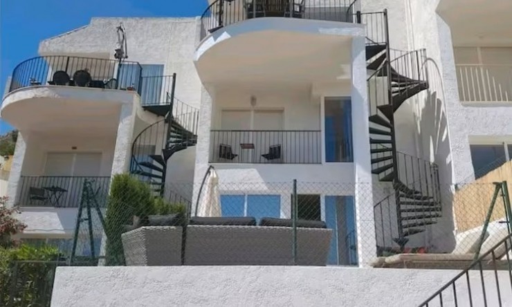 Revente - Maison de ville -
Callosa De Ensarrià