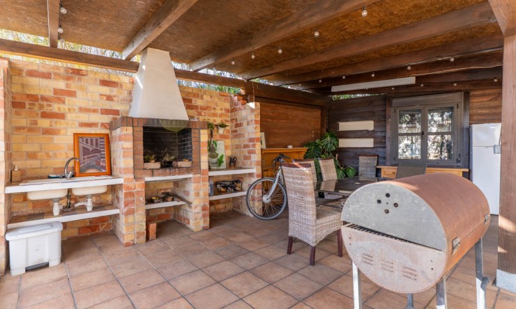 Resale - Villa -
Denia - Almadraba