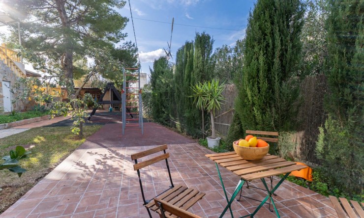 Resale - Villa -
Denia - Almadraba