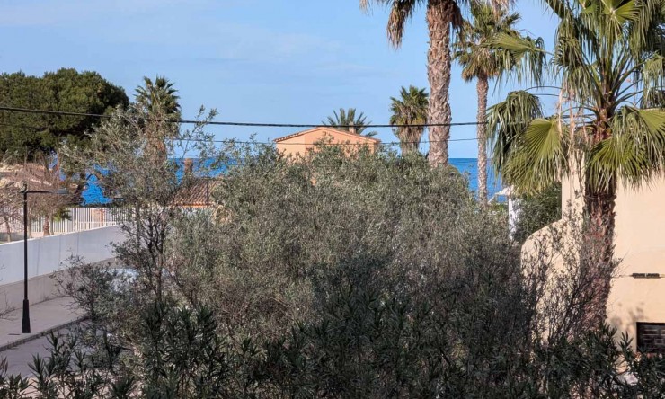 Resale - Villa -
Denia - Almadraba