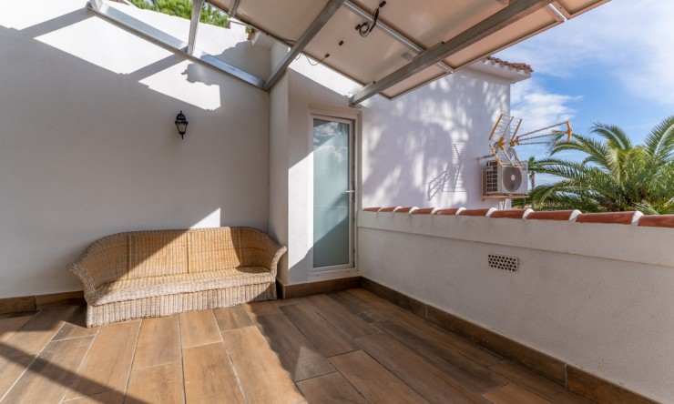 Resale - Villa -
Denia - Almadraba