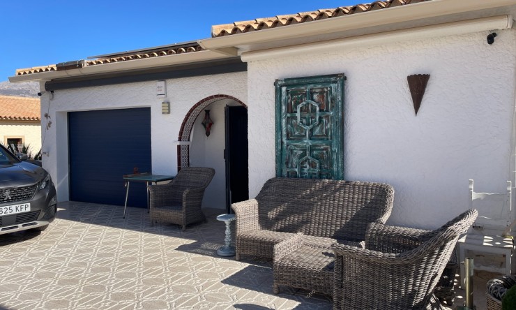 Resale - Villa -
La Nucía - El Tossal - Bello Horizonte