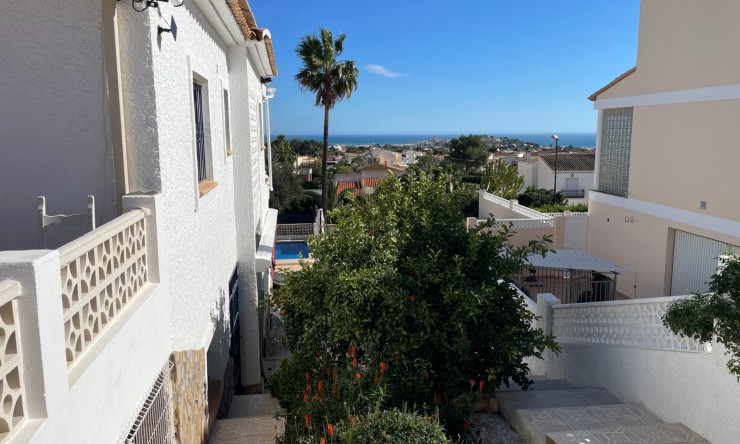 Resale - Villa -
La Nucía - El Tossal - Bello Horizonte