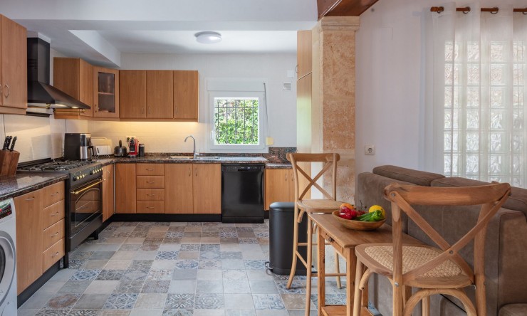 Resale - Villa -
Jávea / Xàbia - La Granadella  - Costa Nova