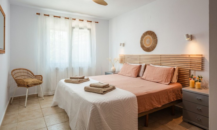 Resale - Villa -
Jávea / Xàbia - La Granadella  - Costa Nova