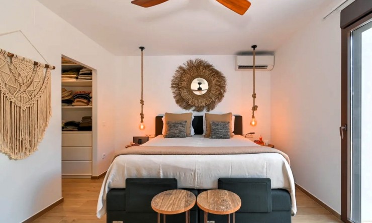 Reventa - Villa -
Moraira - Benimeit - Tabaira